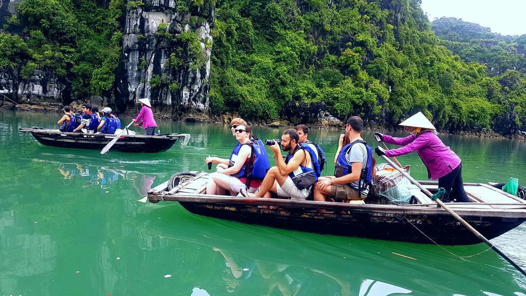 Huong Hai Sealife Cruise Ha Long Exterior photo